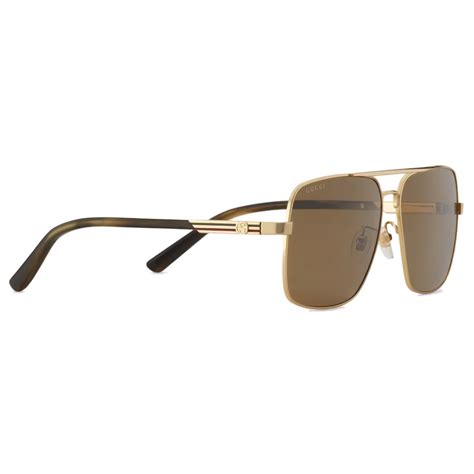 Navigator frame sunglasses in gold